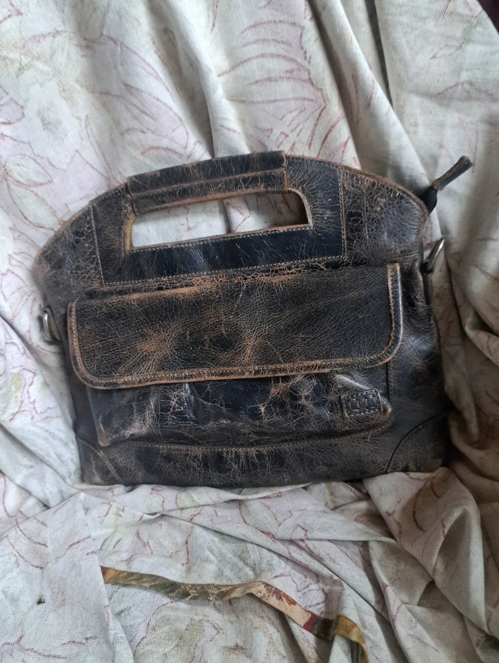 Greenway Bedstu Distressed Purse